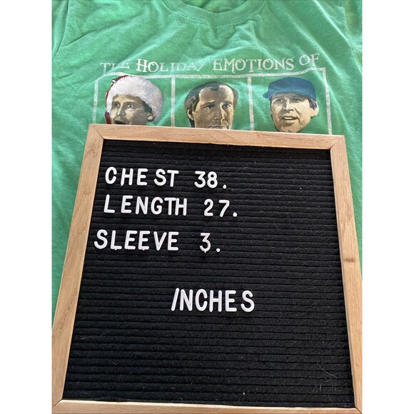 Holiday Emotions Of Clark Griswold Sz M Green National Lampoons T-Shirt - Picture 9 of 9